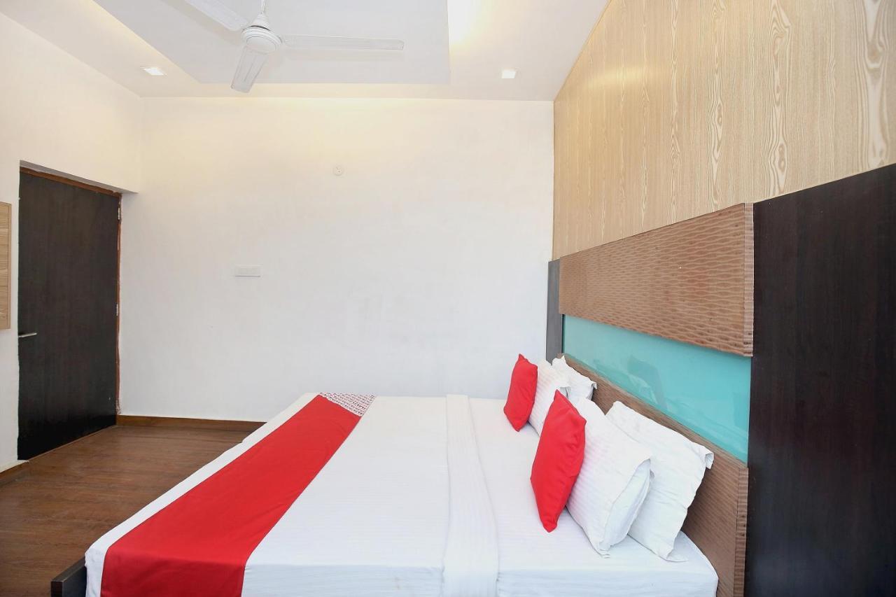 Hotel O Queensland Amritsar Bagian luar foto