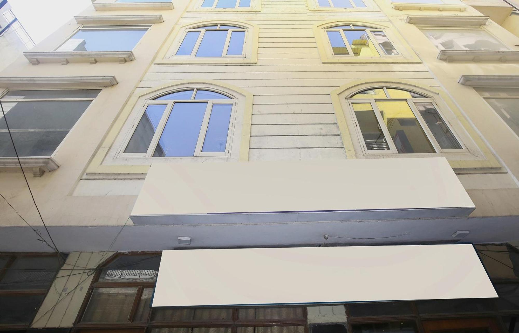 Hotel O Queensland Amritsar Bagian luar foto