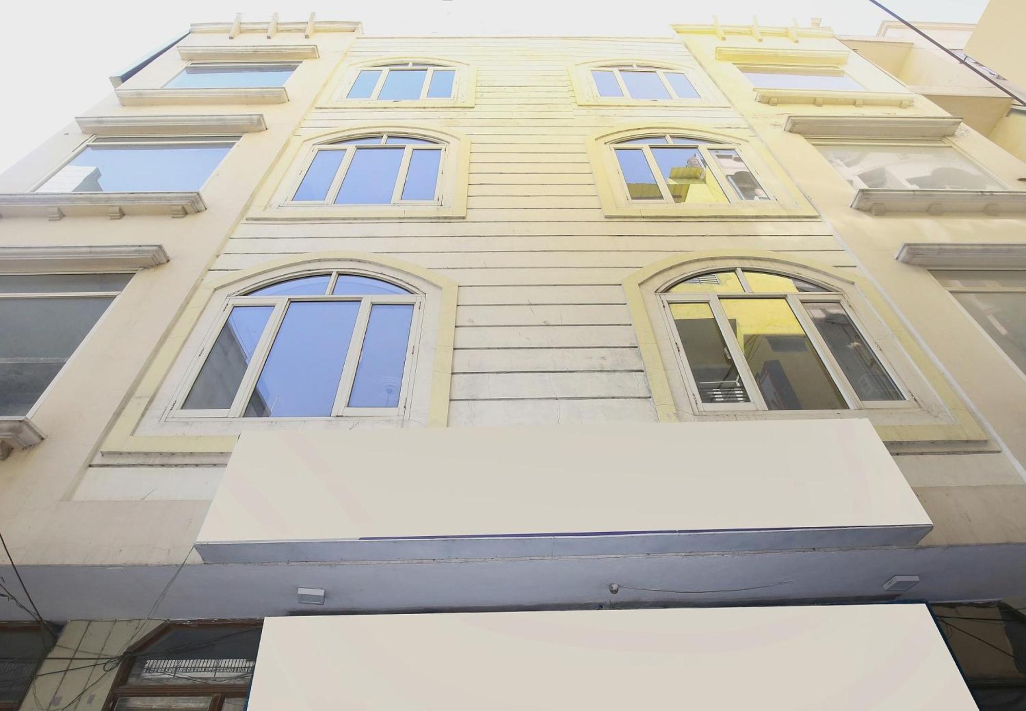 Hotel O Queensland Amritsar Bagian luar foto