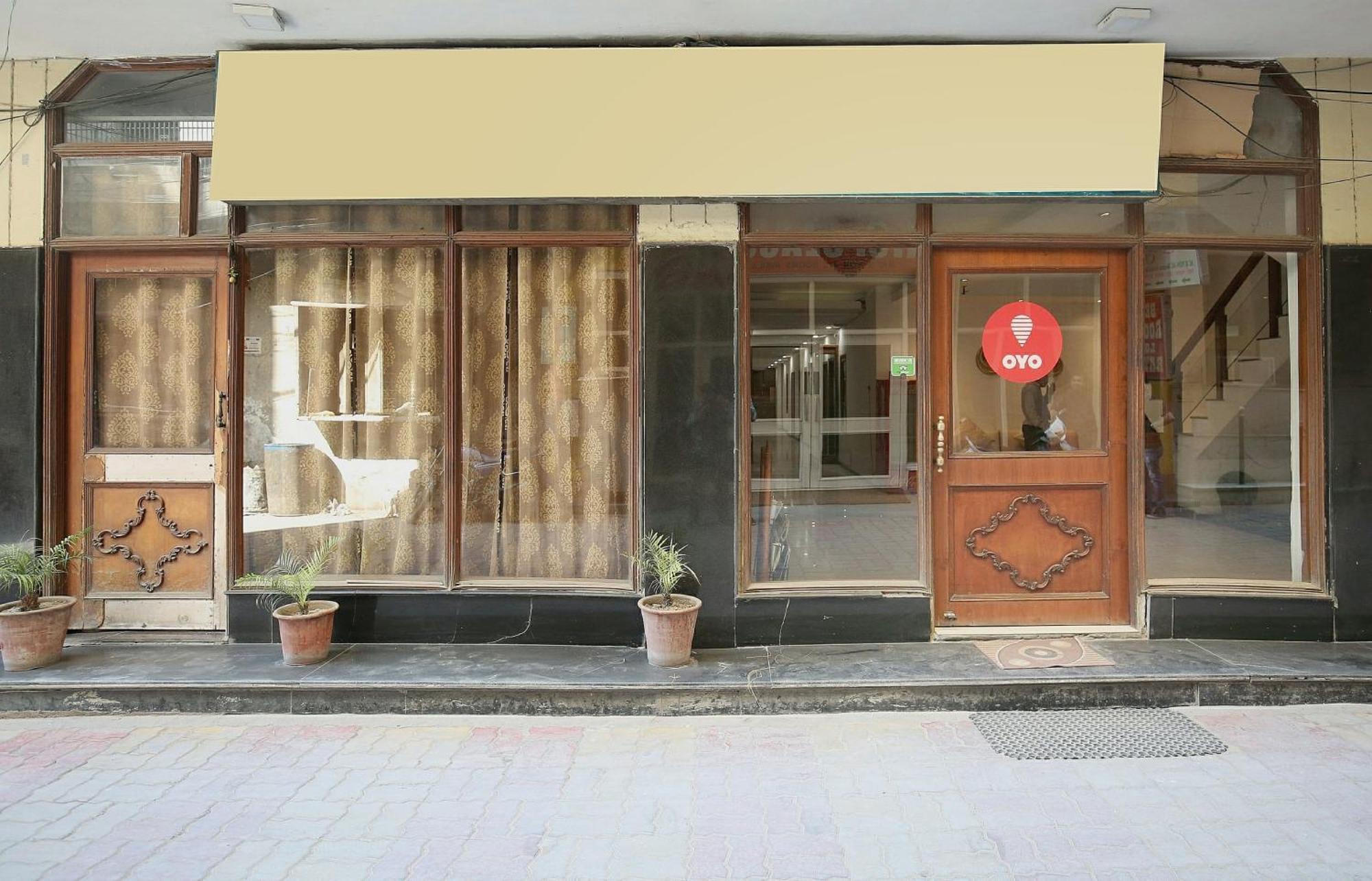Hotel O Queensland Amritsar Bagian luar foto